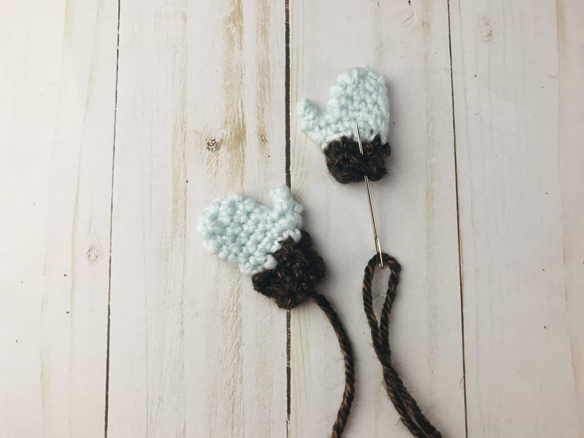 Crochet Mitten Ornament Pattern - Free & Easy!