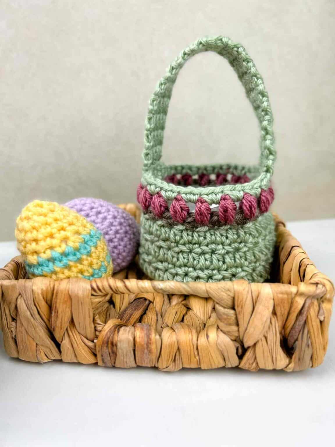 Free Crochet Easter Basket Pattern (2 Sizes!)
